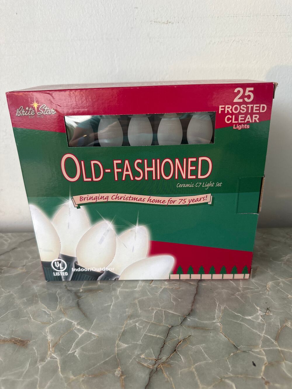 Vintage Christmas String Lights Frosted C7 25 Feet, Indoor/Outdoor Use